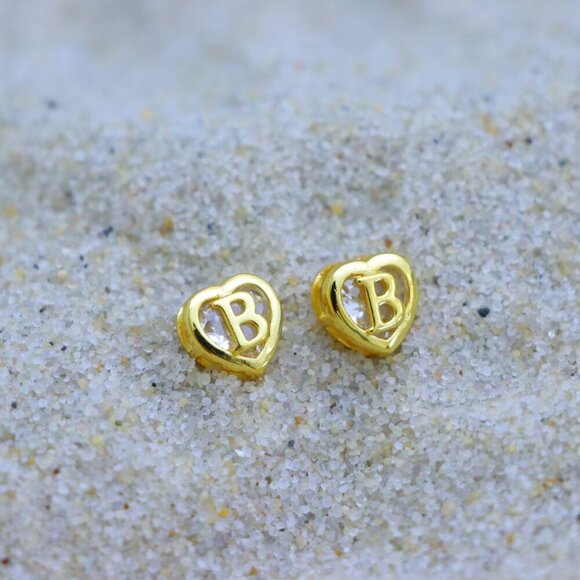 ▶ Gift 💝Heart Initial Stud Earrings for Women Teen Girls Mom Daughter, ELDM153G - Picture 11 of 14